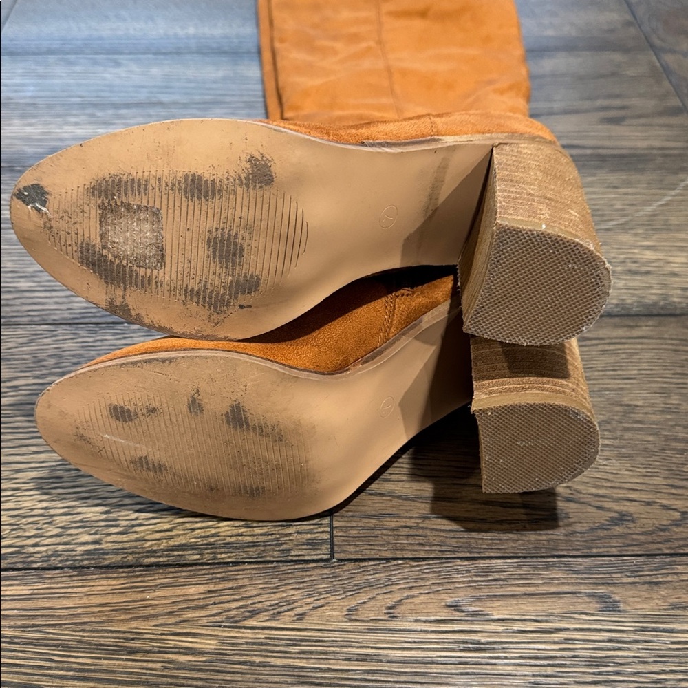 Boutique Suede Knee High Boots Size 7 - Picture 5 of 8